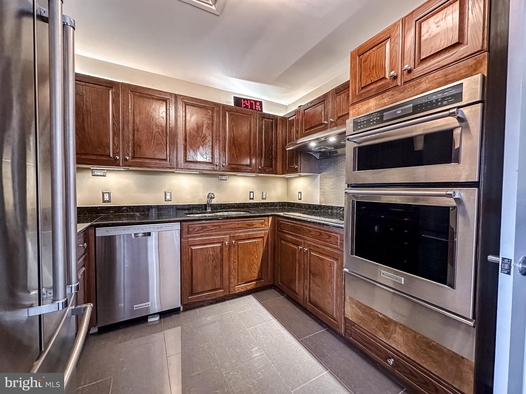 INNER HARBOR - Residential