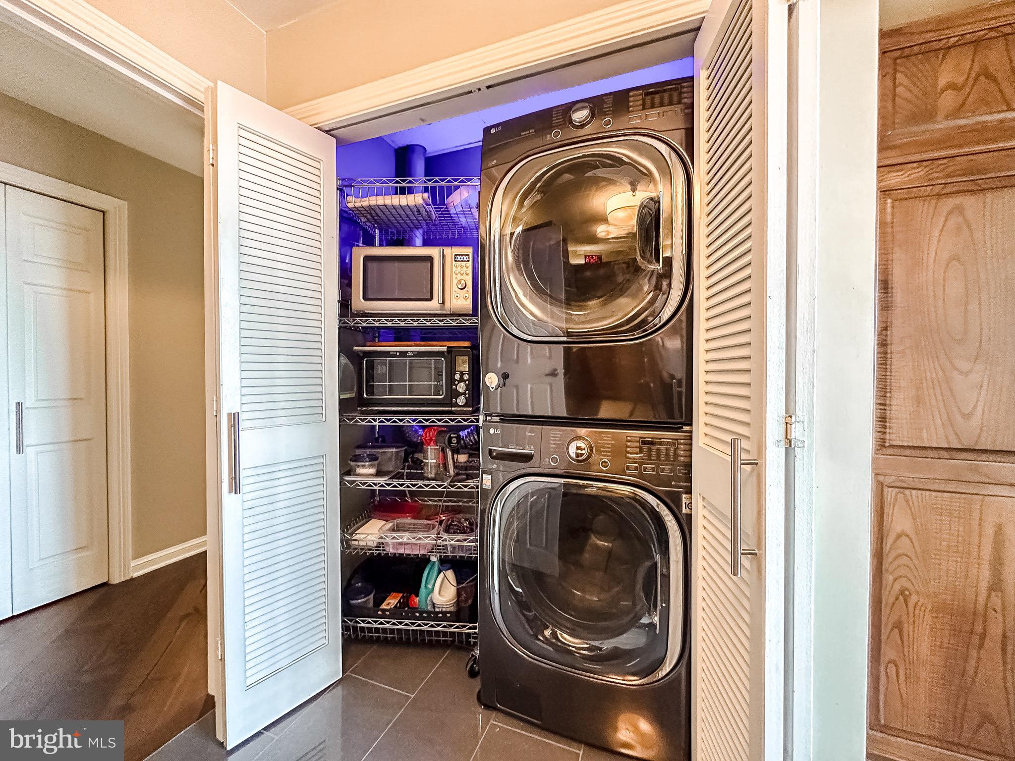 INNER HARBOR - Residential