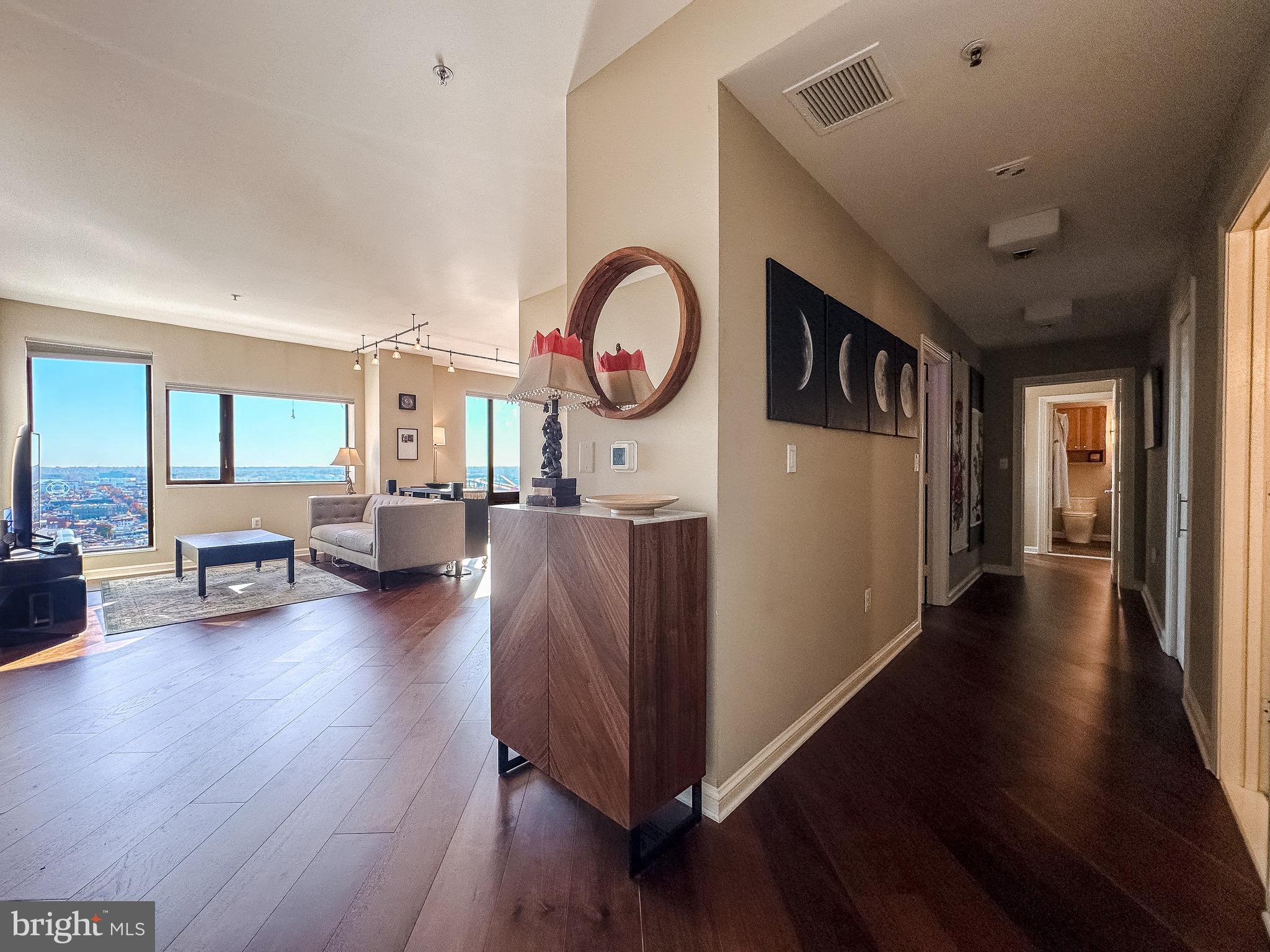 INNER HARBOR - Residential