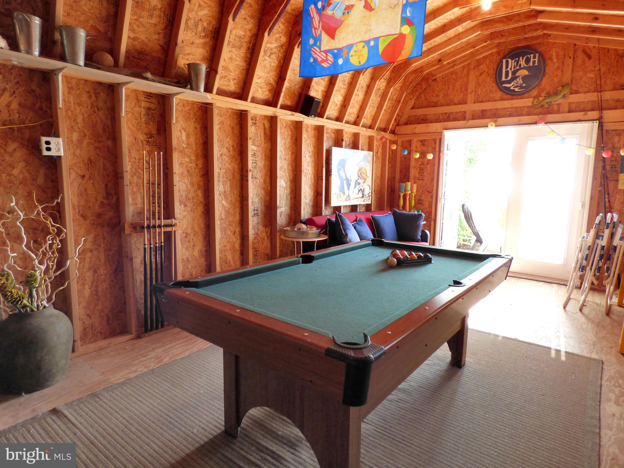 HAYS BEACH - Residential