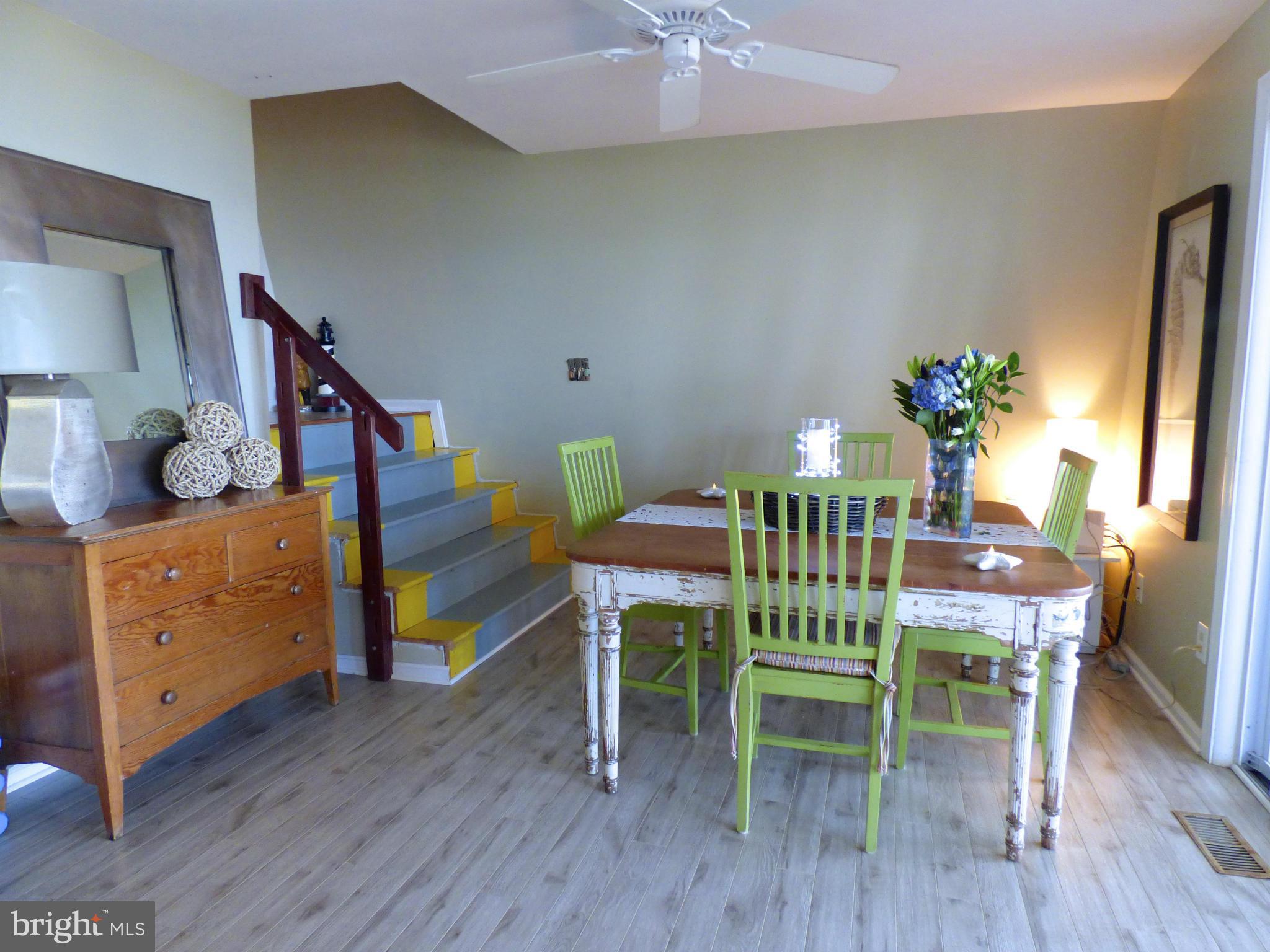 HAYS BEACH - Residential