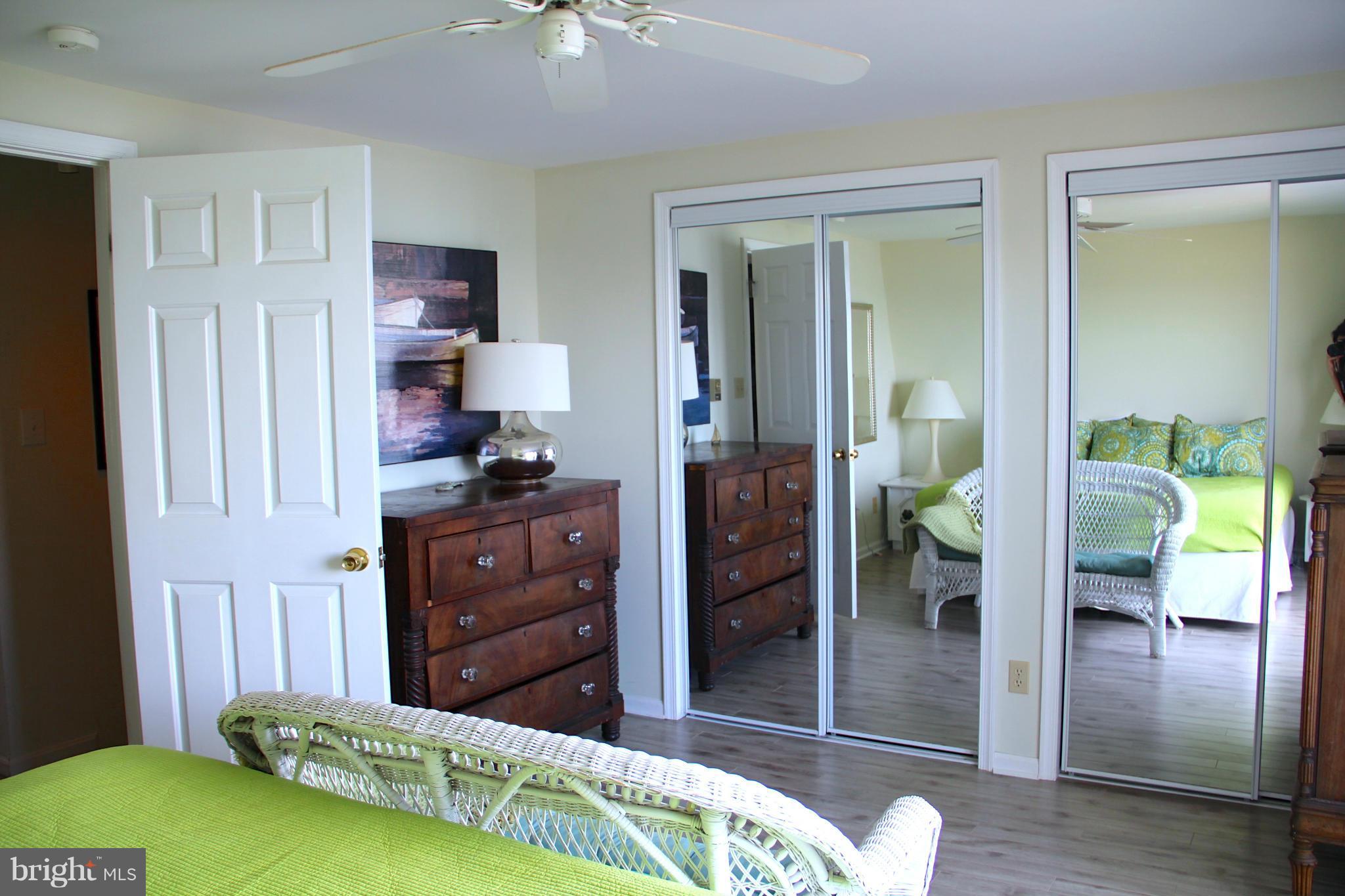 HAYS BEACH - Residential