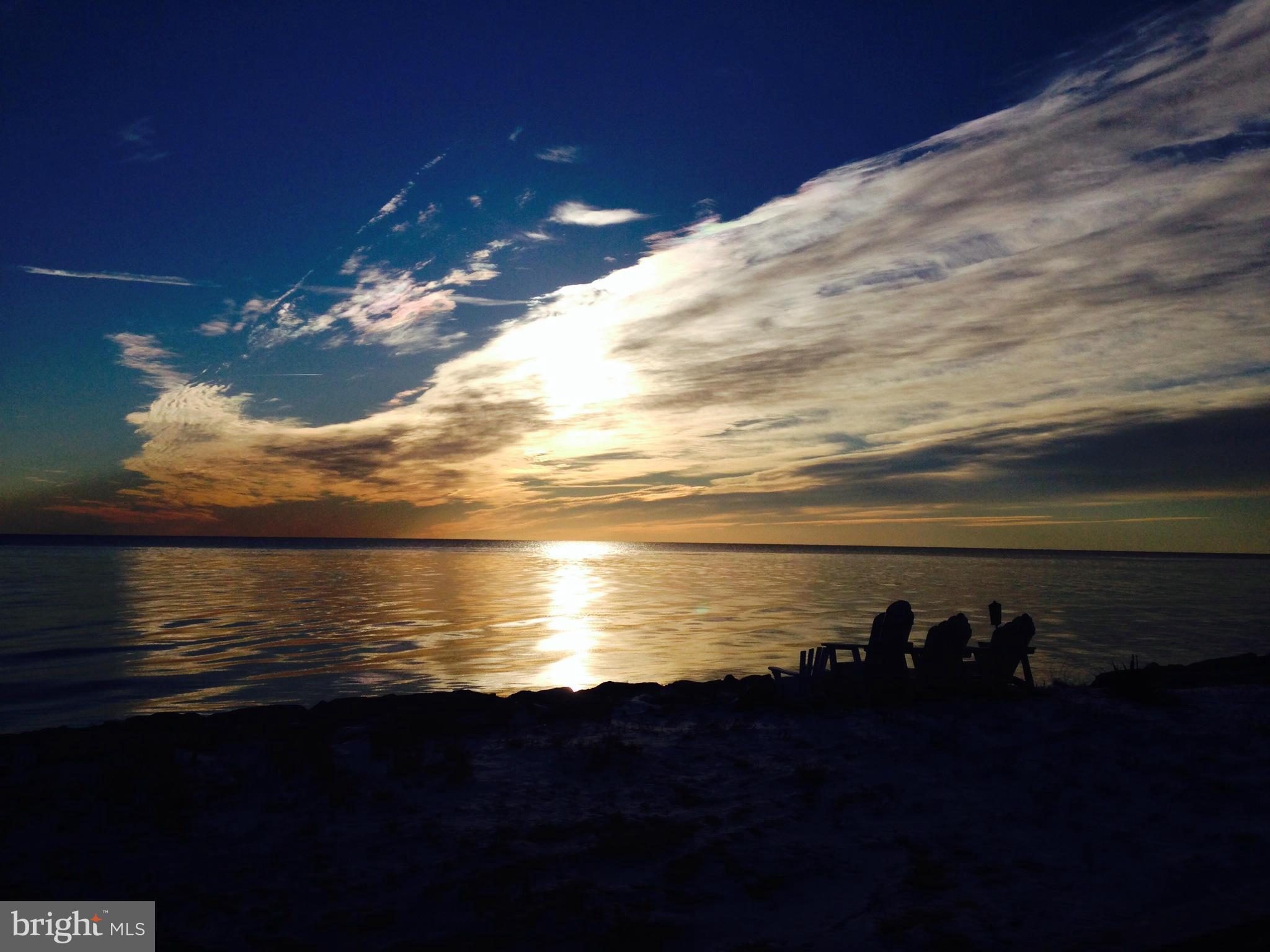 HAYS BEACH - Residential
