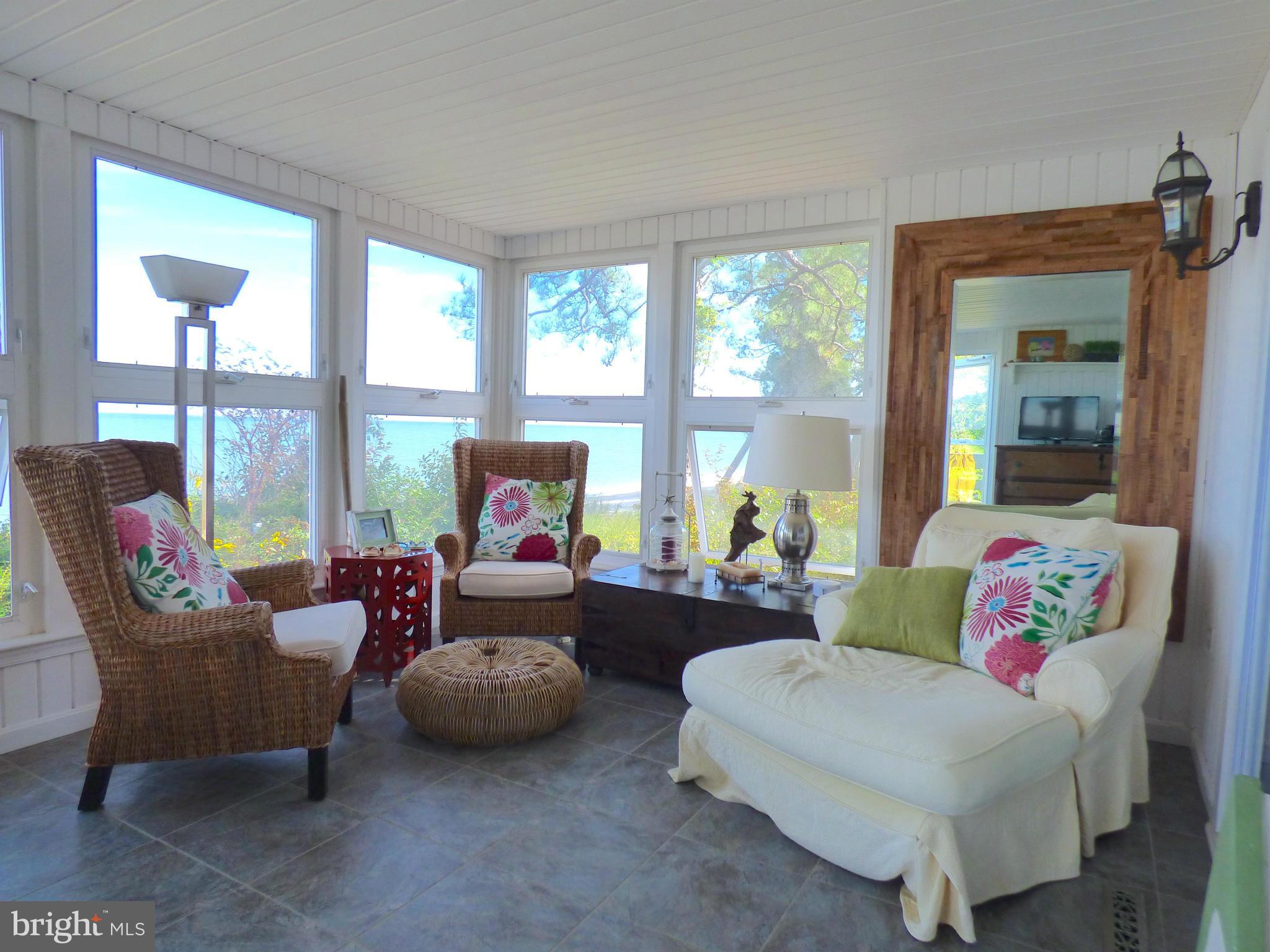 HAYS BEACH - Residential