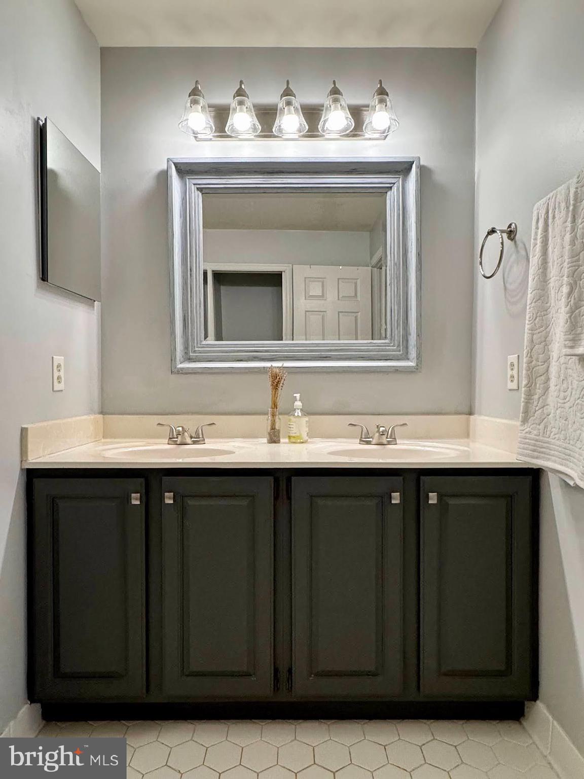 HICKORY RIDGE LA PLATA - Residential