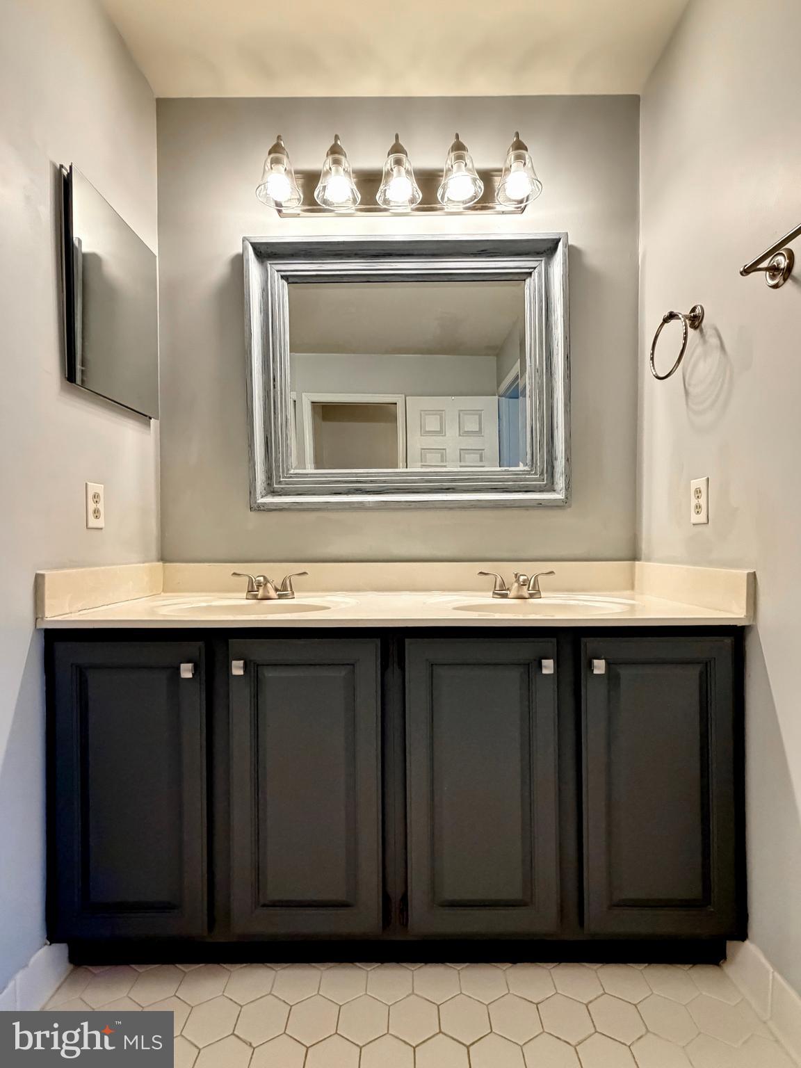 HICKORY RIDGE LA PLATA - Residential