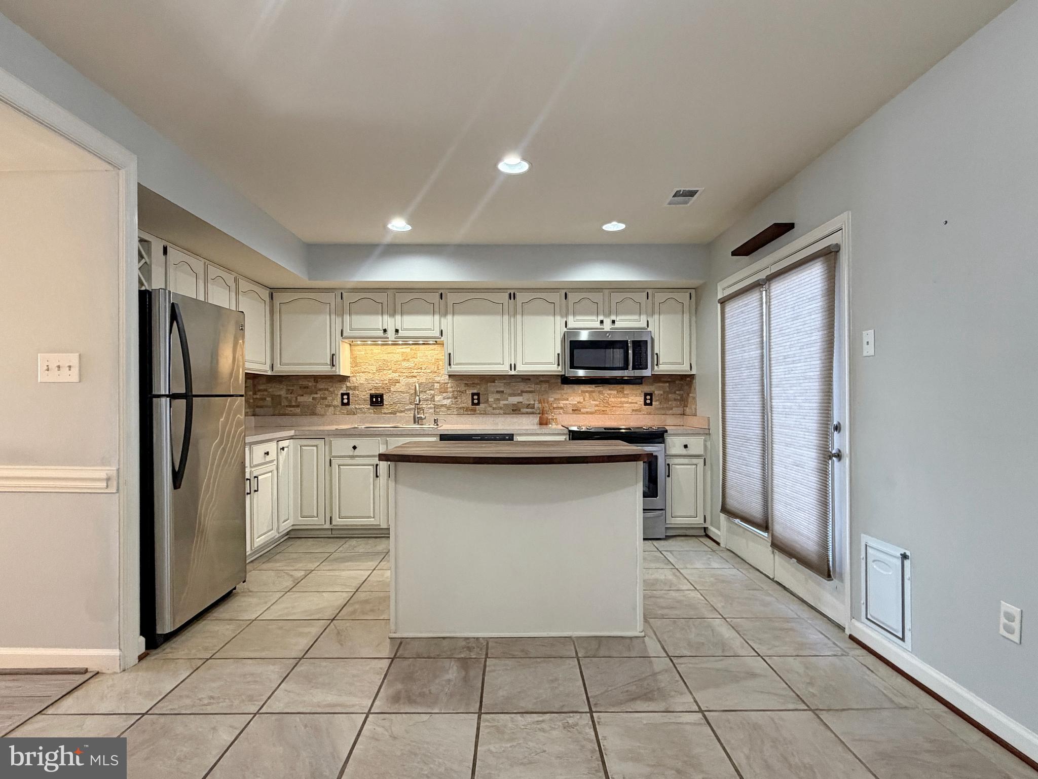 HICKORY RIDGE LA PLATA - Residential