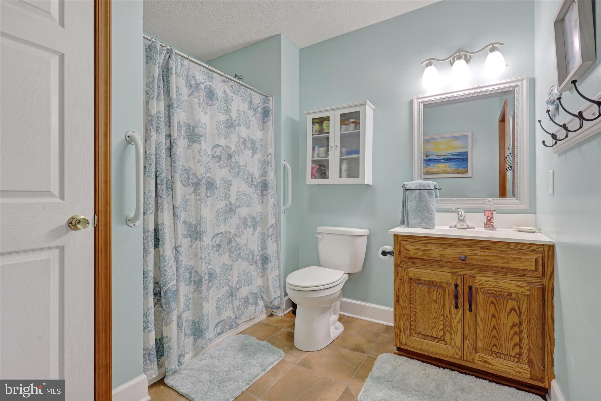 THORNWOOD VILLAGE - Residential