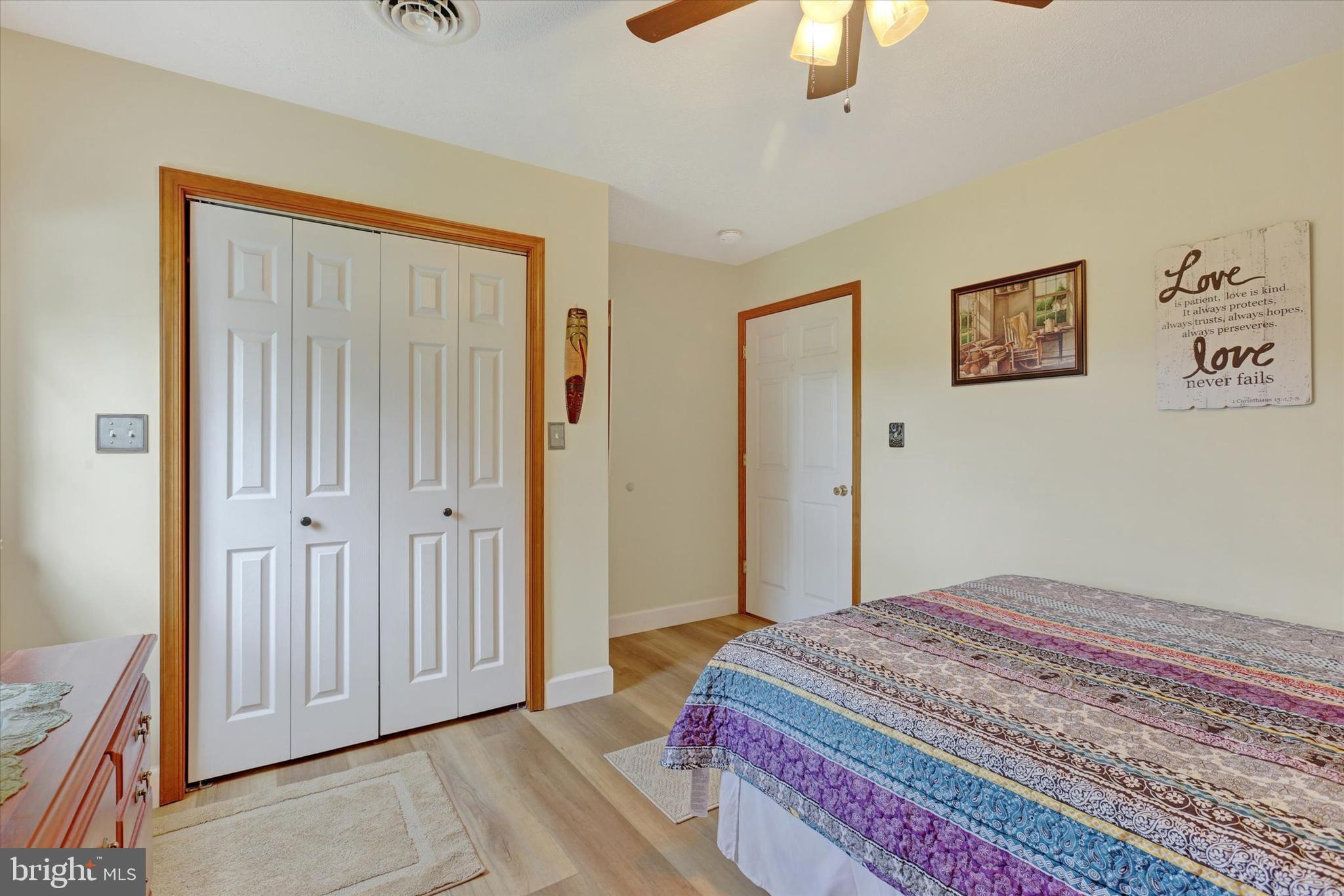 THORNWOOD VILLAGE - Residential