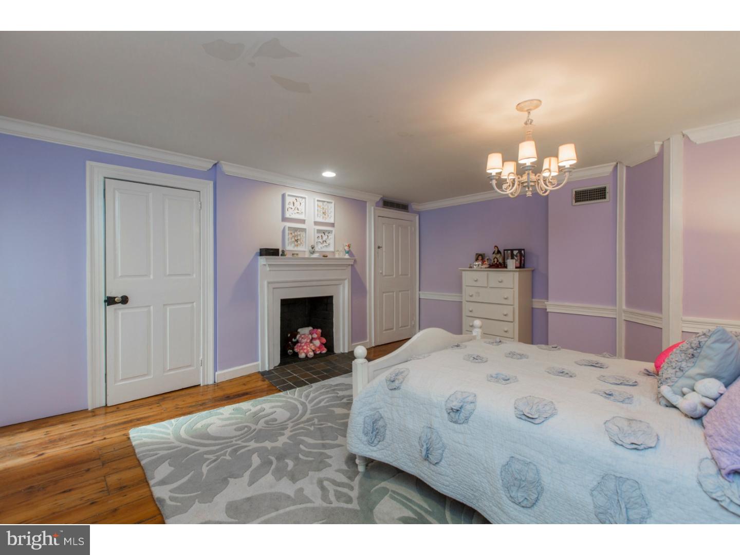 SOCIETY HILL - Residential