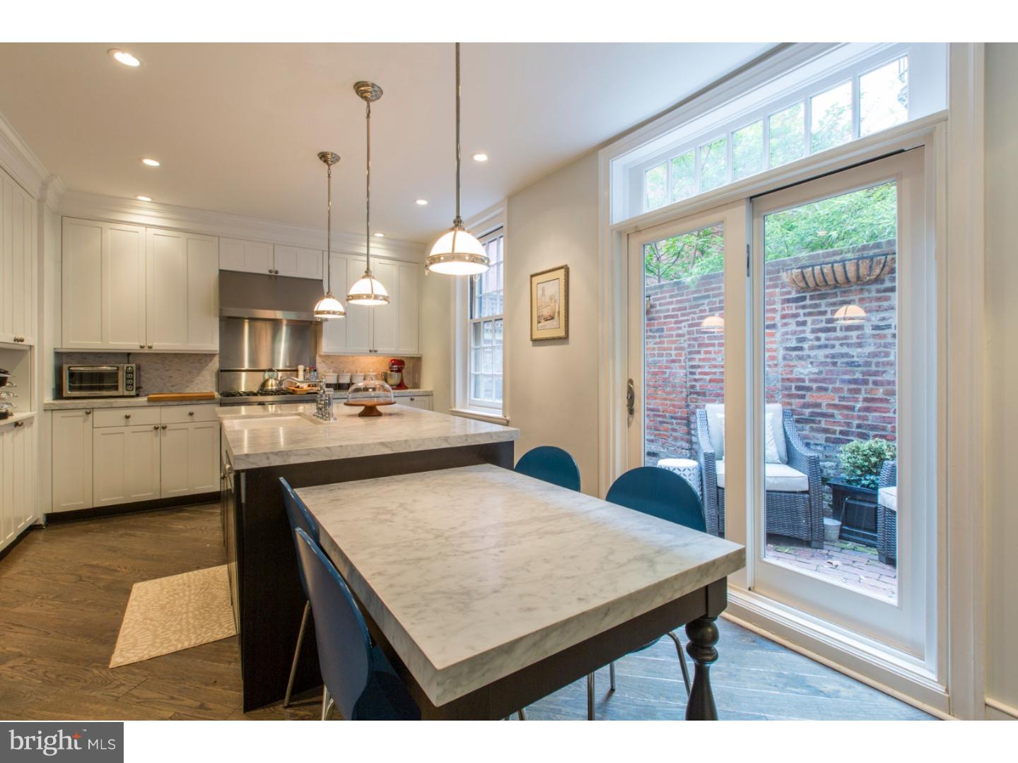 SOCIETY HILL - Residential