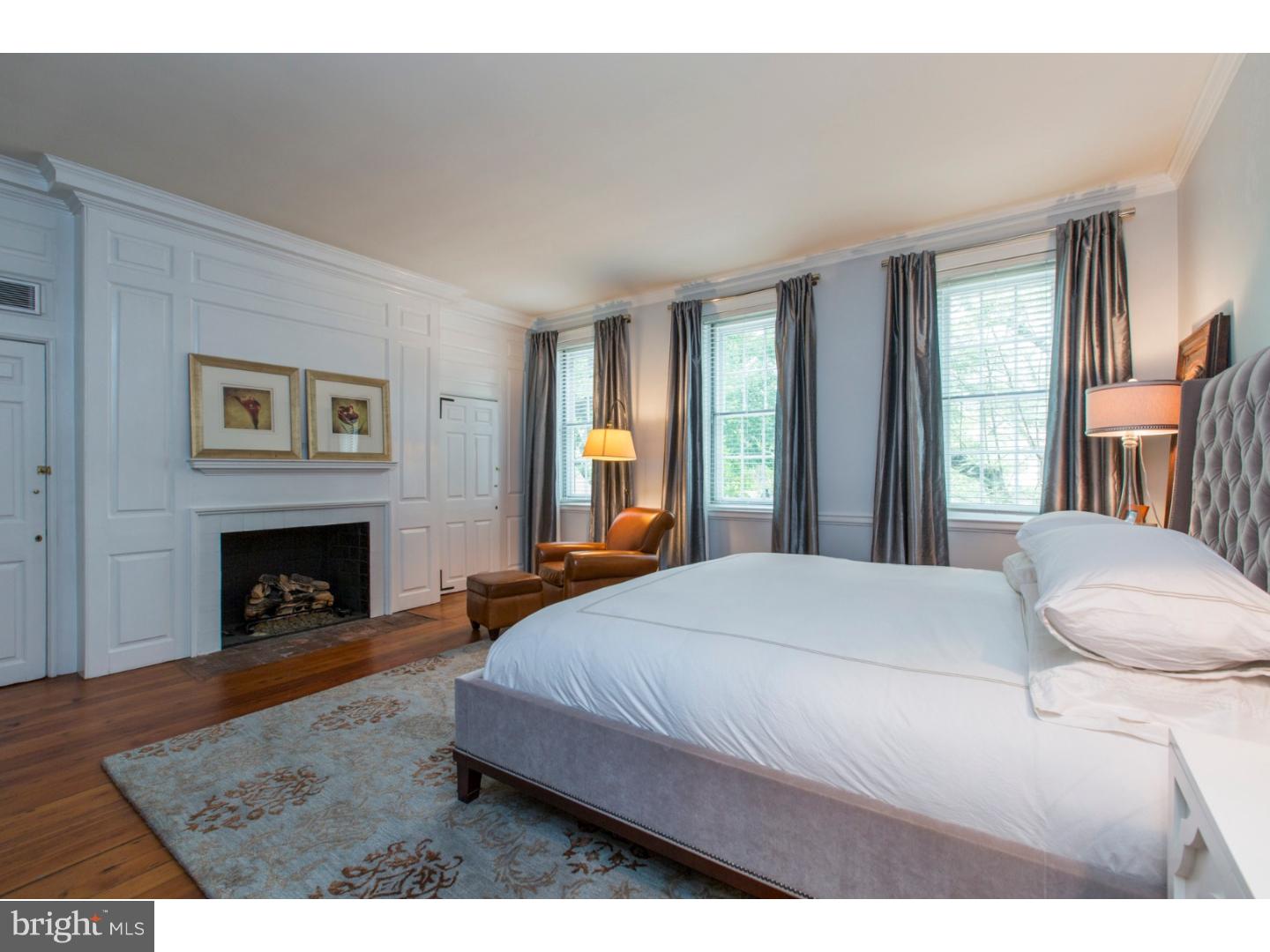 SOCIETY HILL - Residential