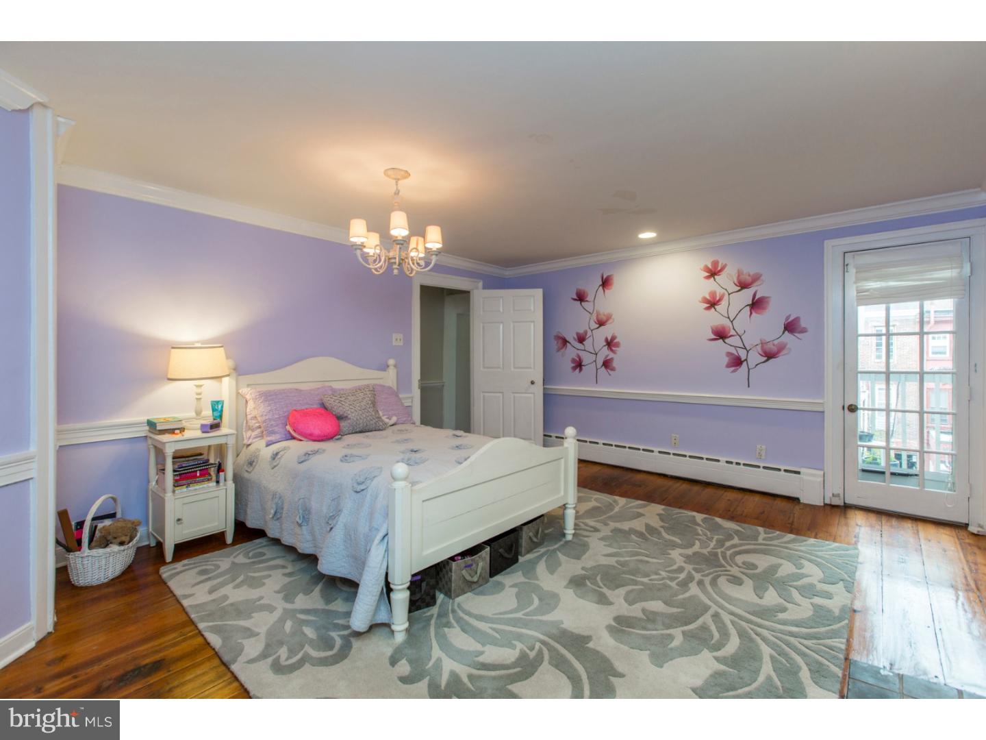 SOCIETY HILL - Residential