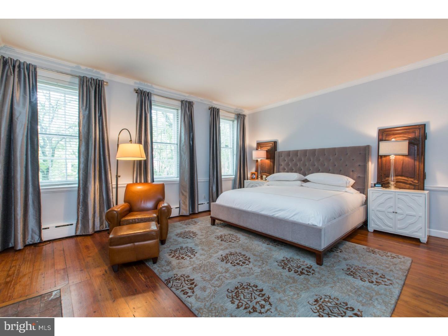 SOCIETY HILL - Residential