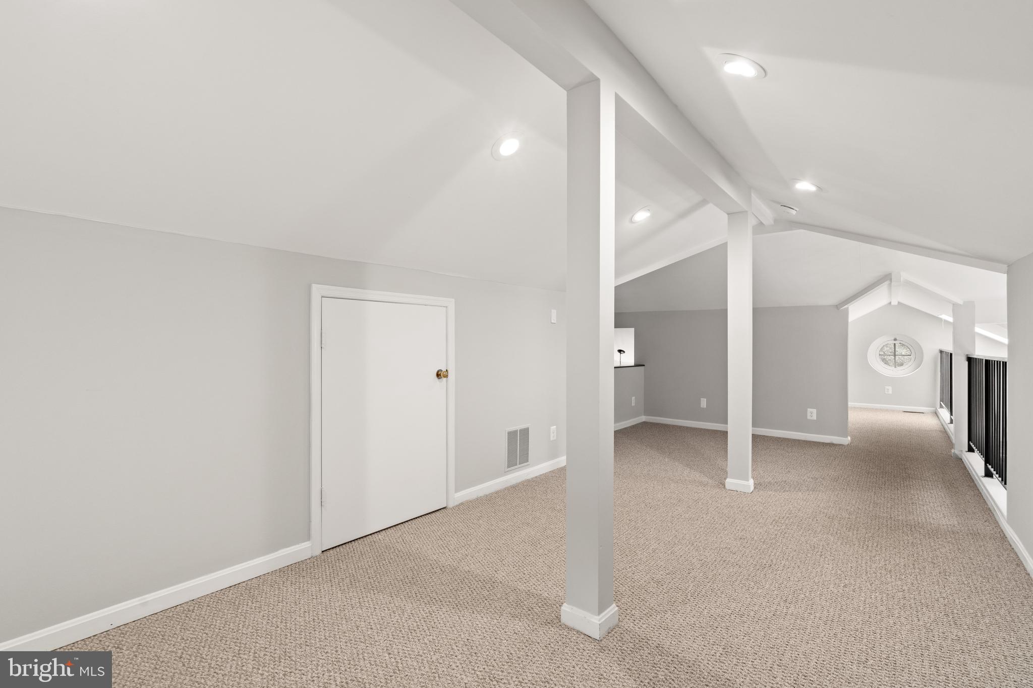 CLEVELAND PARK - Residential