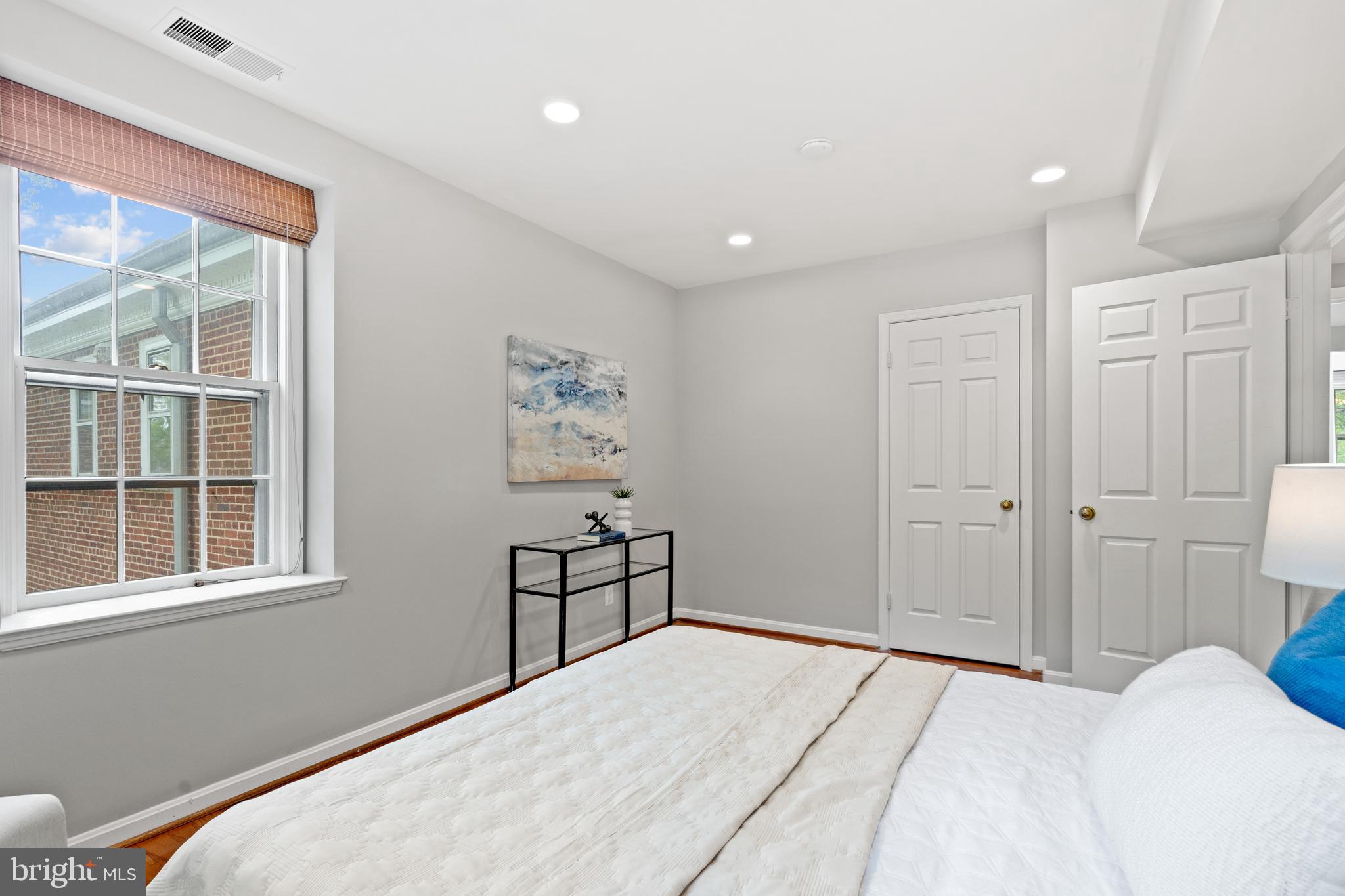 CLEVELAND PARK - Residential