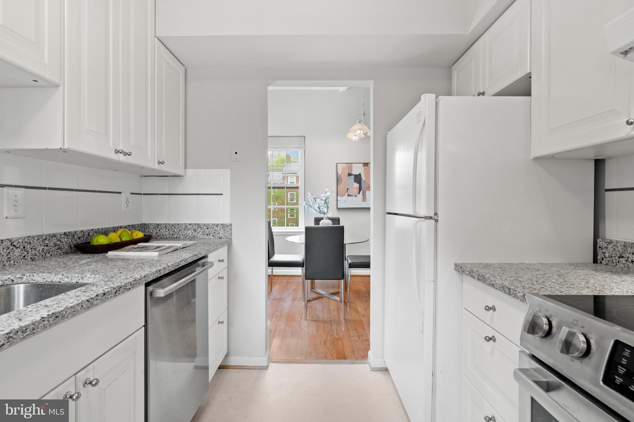 CLEVELAND PARK - Residential