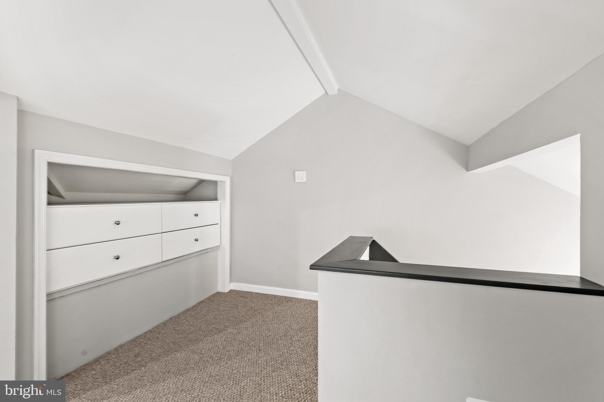 CLEVELAND PARK - Residential