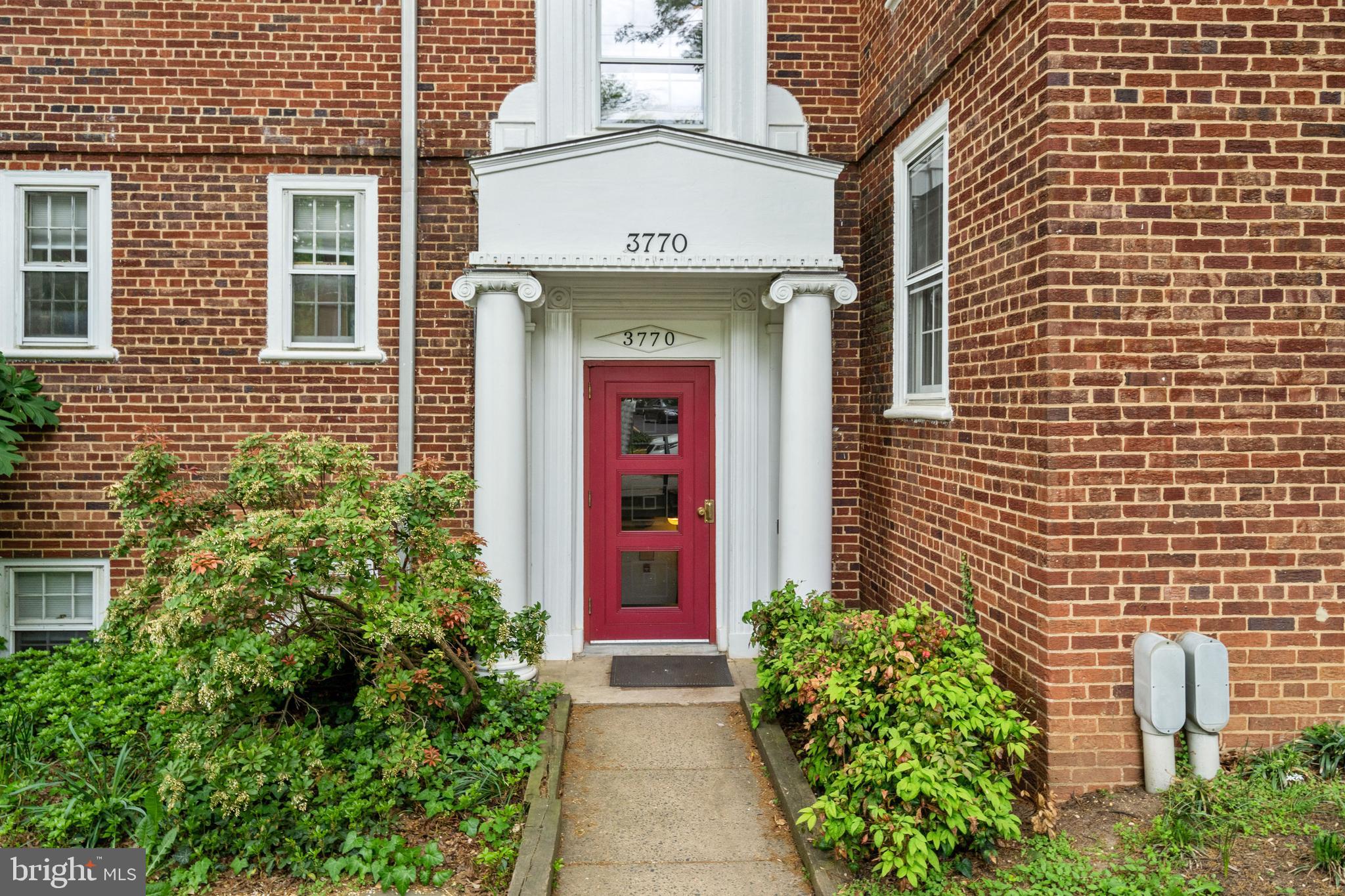 3770 39TH STREET NW E137