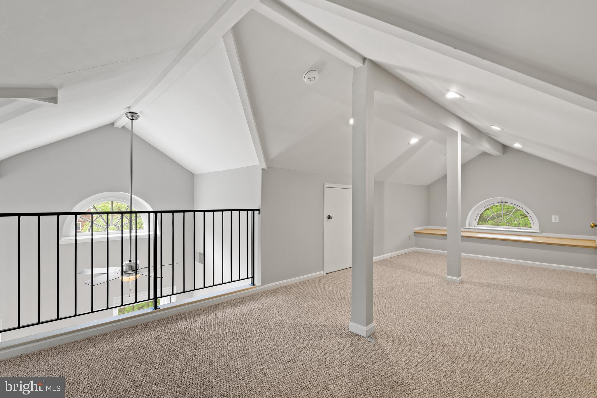 CLEVELAND PARK - Residential