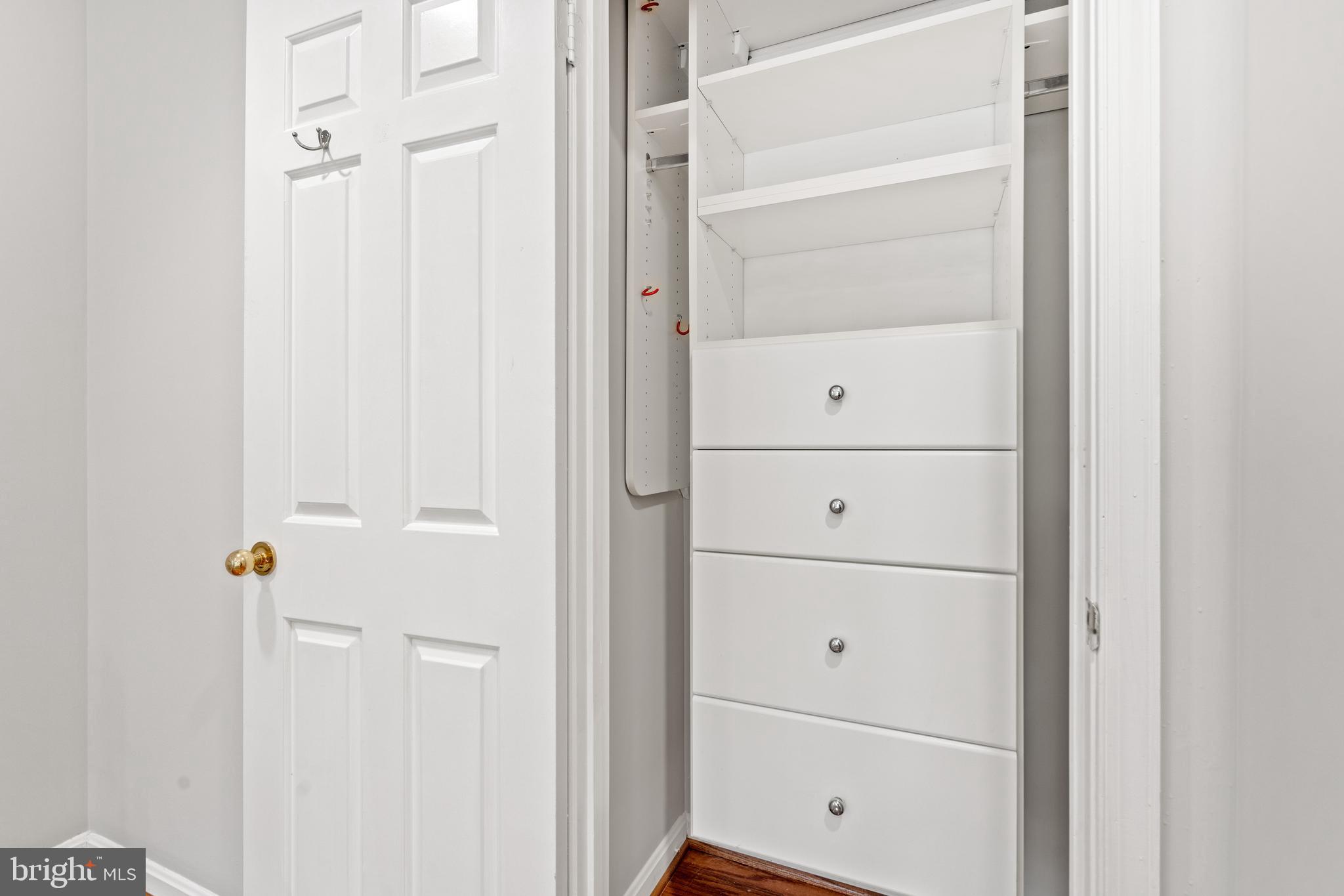 CLEVELAND PARK - Residential