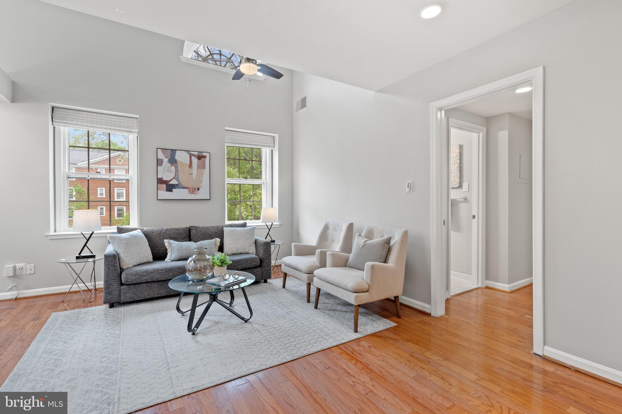 CLEVELAND PARK - Residential