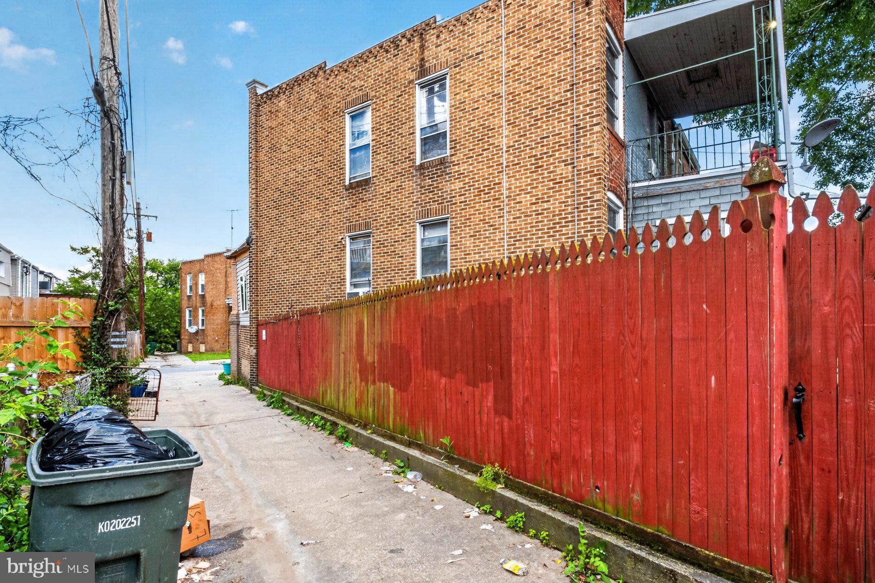BELAIR-EDISON - Residential