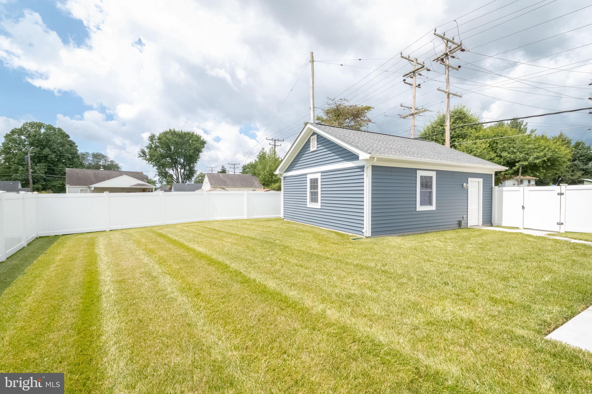 LYNDHURST - Residential