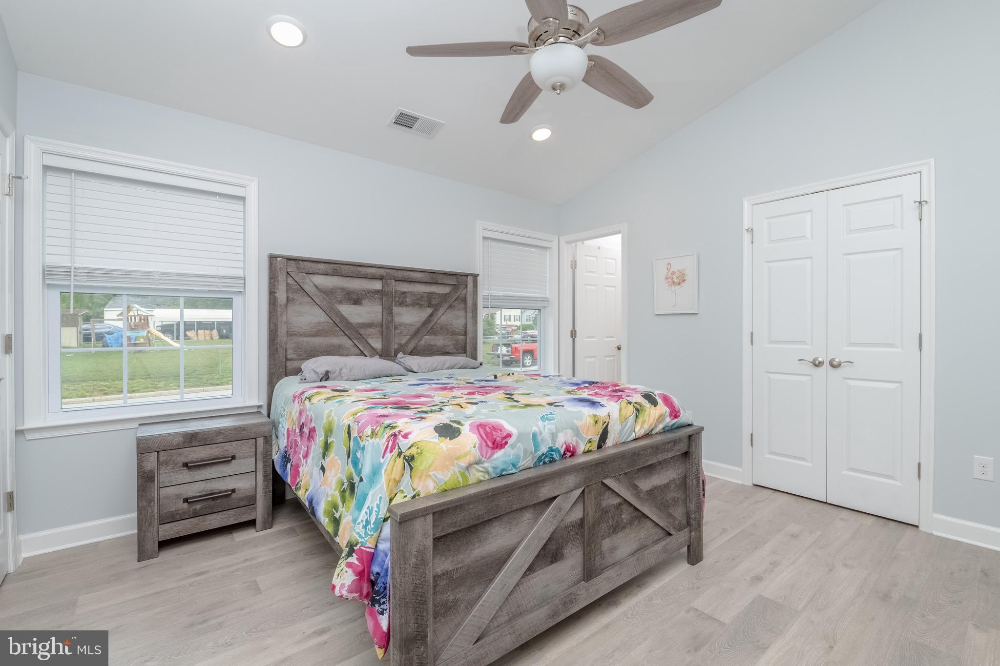 LYNDHURST - Residential