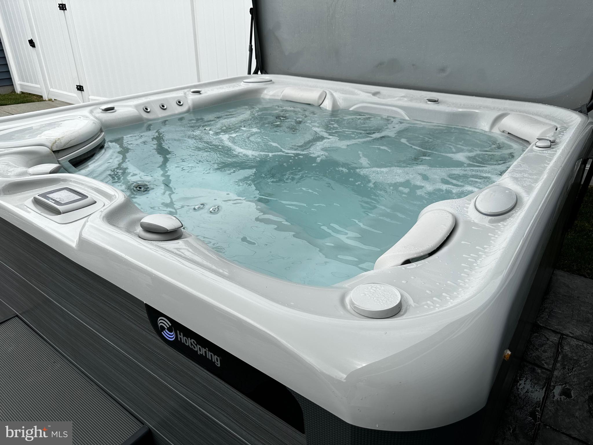 LYNDHURST - Residential