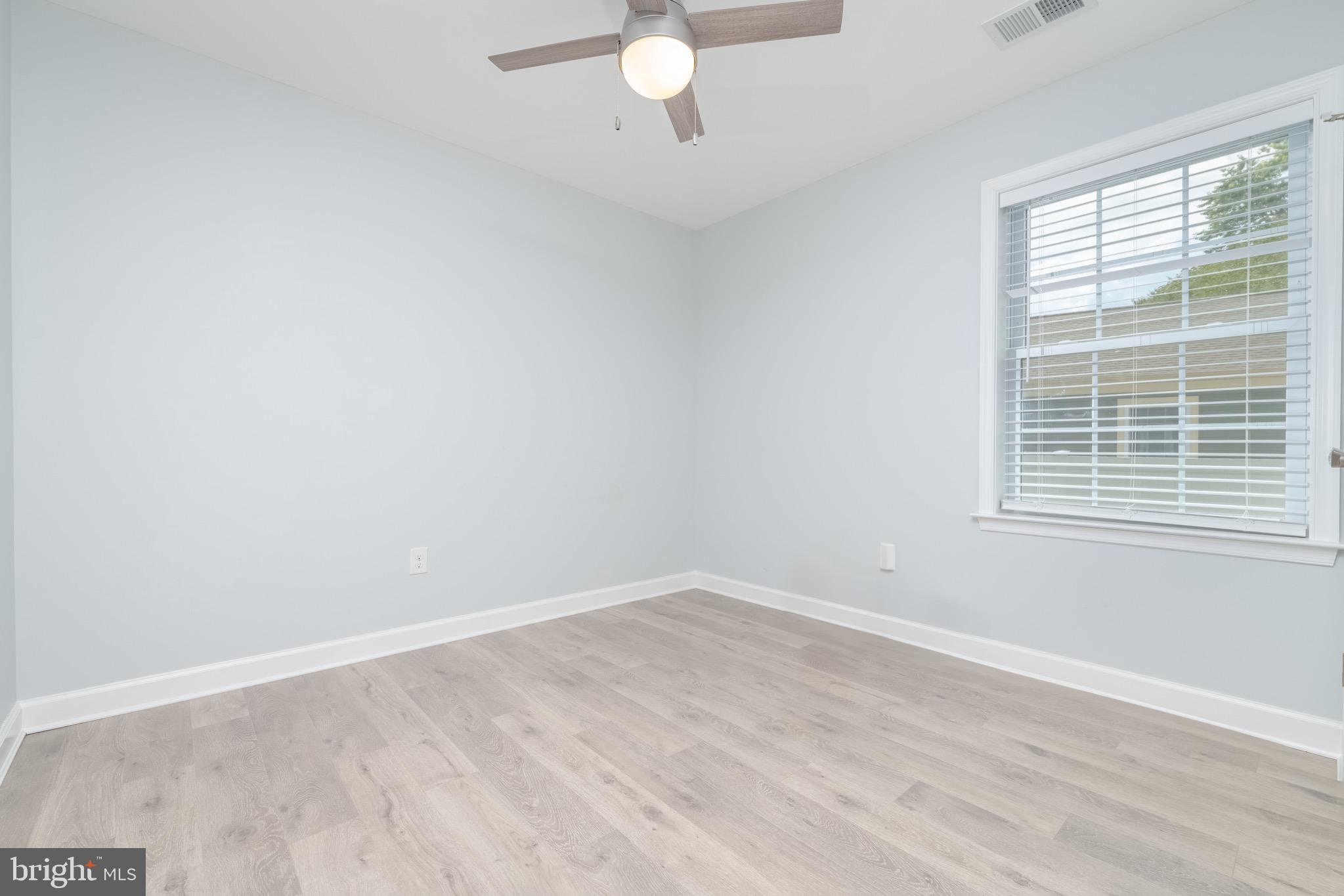 LYNDHURST - Residential