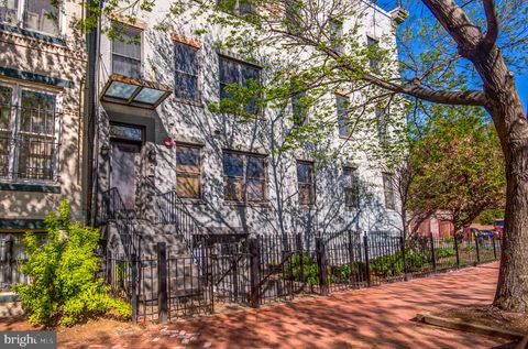 1240 4TH STREET NW T WASHINGTON DC 20001