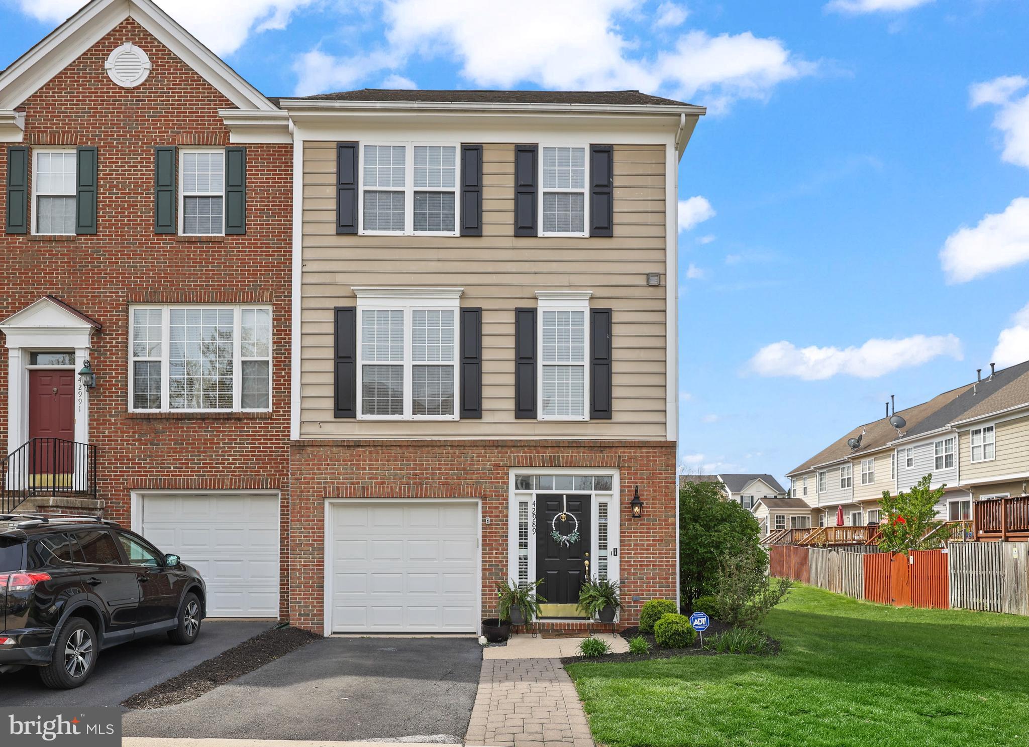 42989 BEACHALL STREET