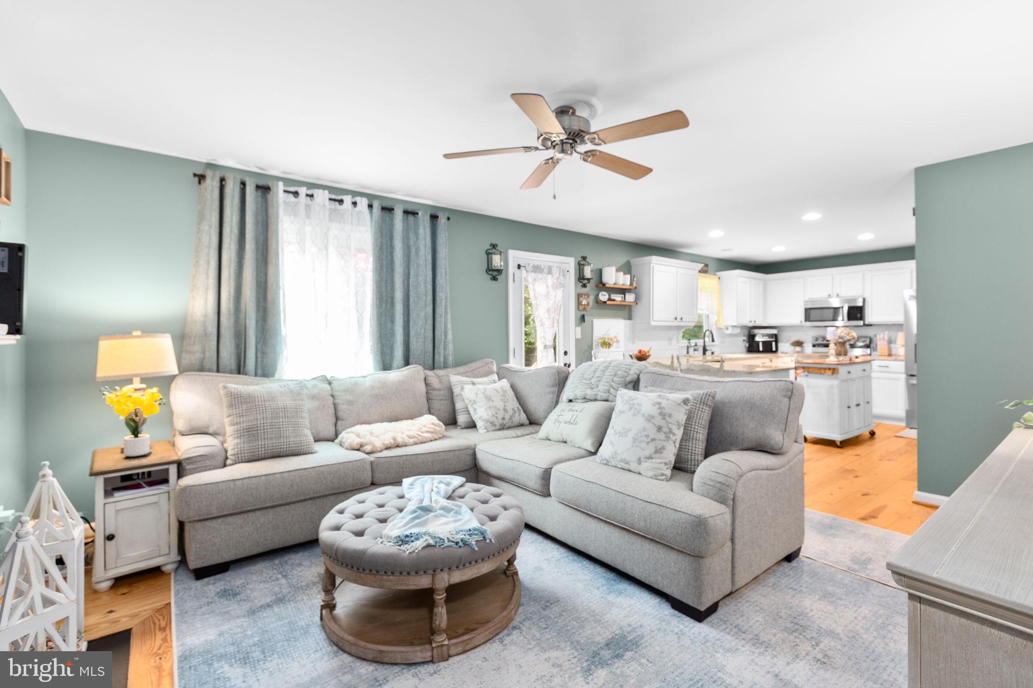 SPRING CREEK - Residential