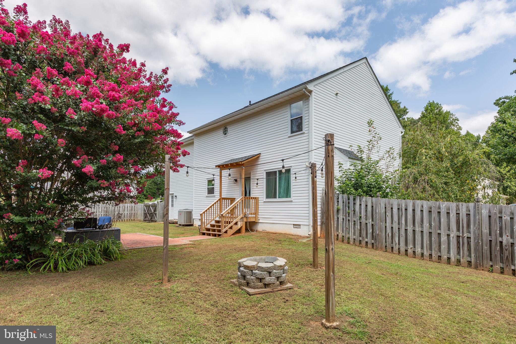 SPRING CREEK - Residential