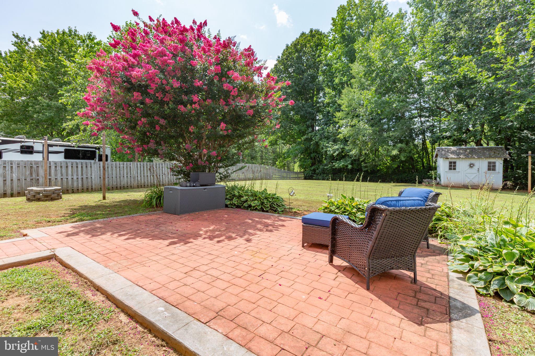 SPRING CREEK - Residential