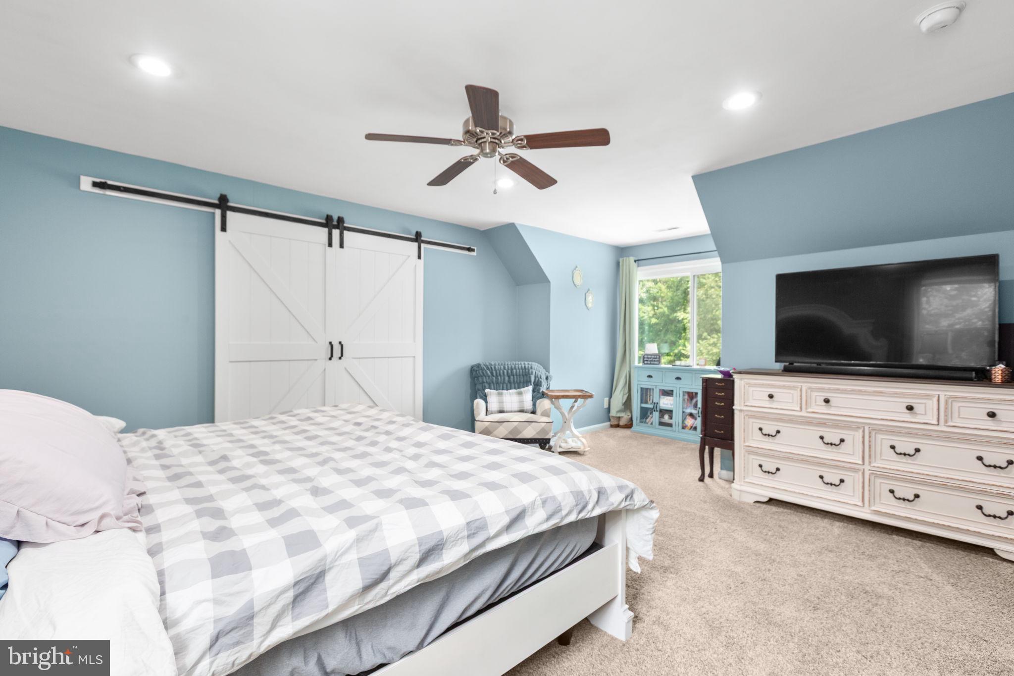 SPRING CREEK - Residential