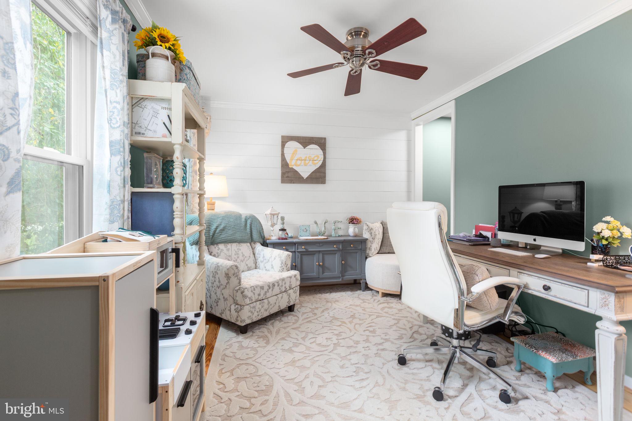 SPRING CREEK - Residential