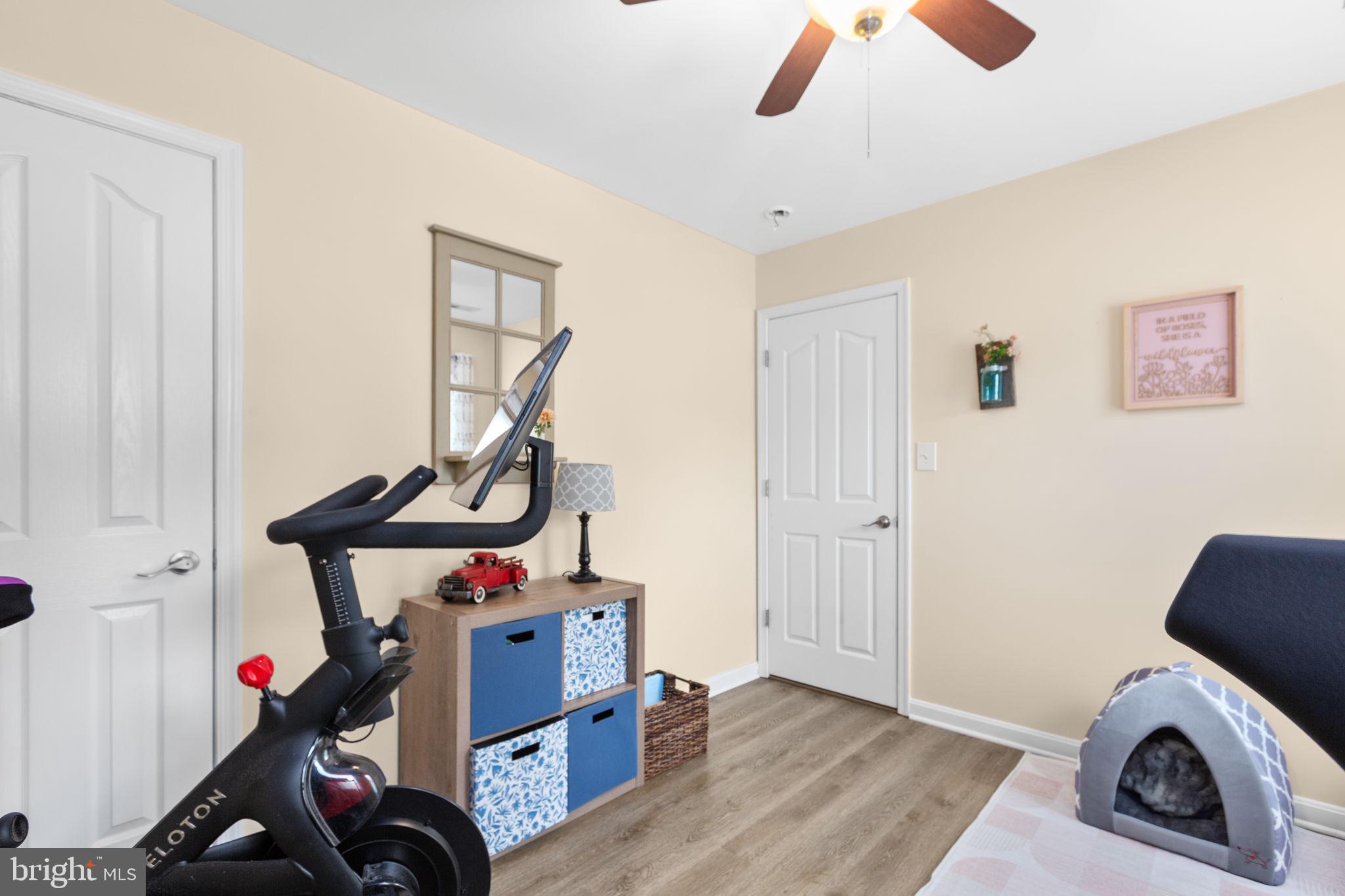 SPRING CREEK - Residential