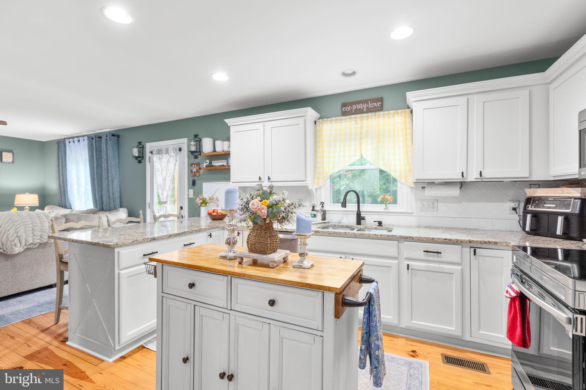 SPRING CREEK - Residential