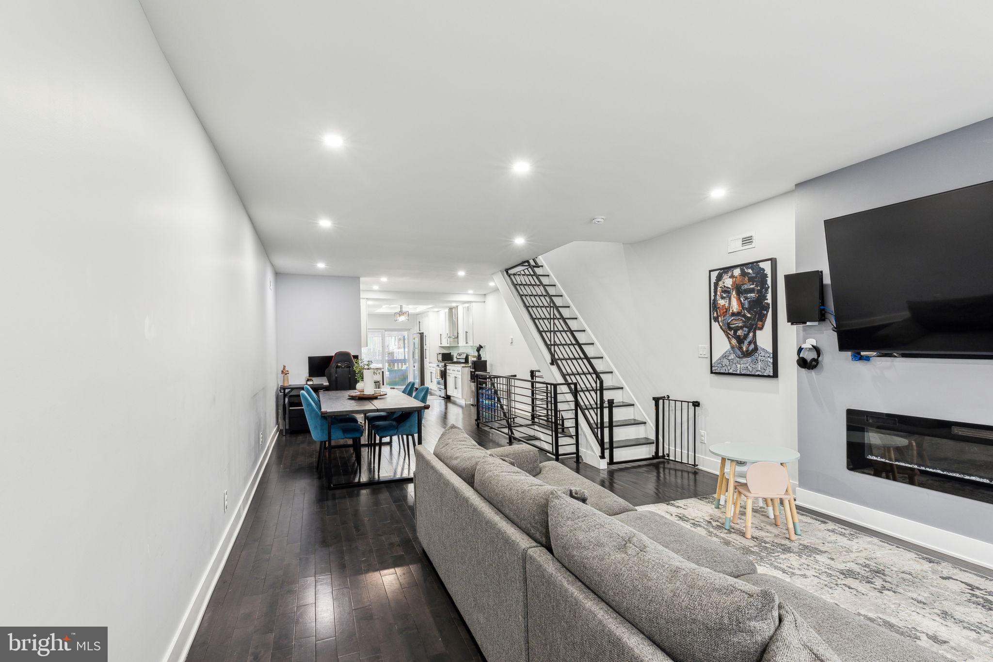 GERMANTOWN - Residential