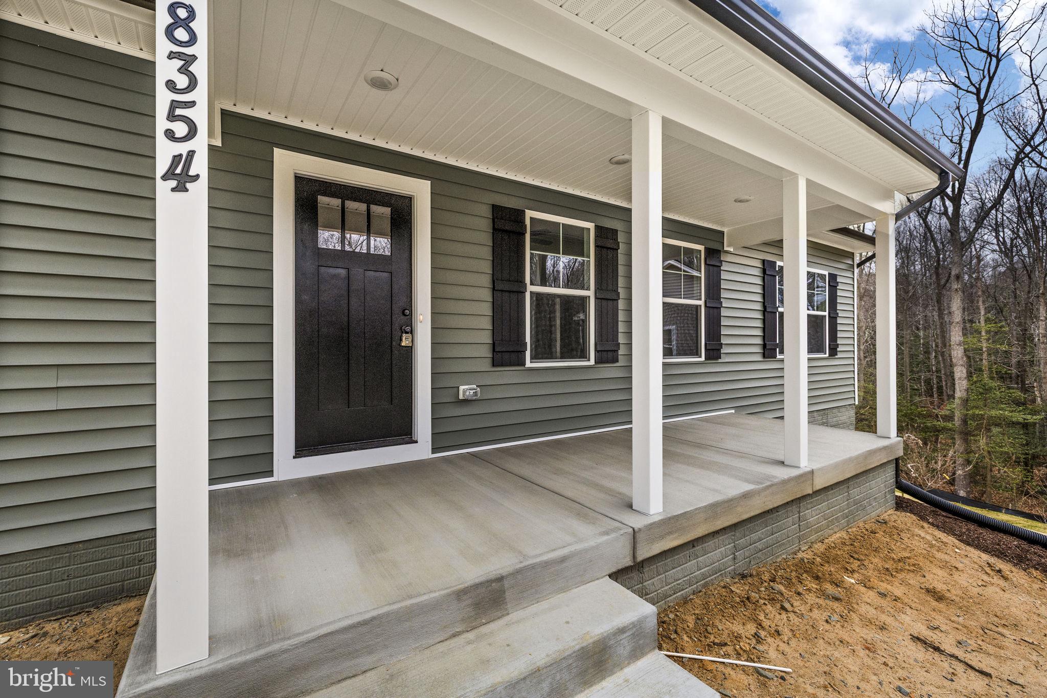 PRESIDENTIAL LAKES - Residential