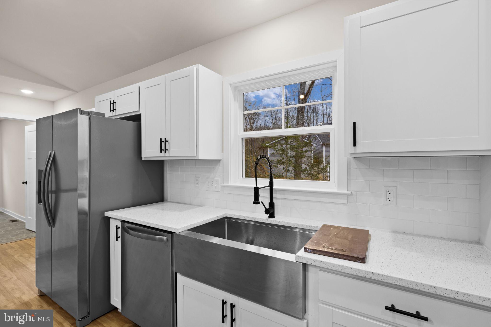 PRESIDENTIAL LAKES - Residential