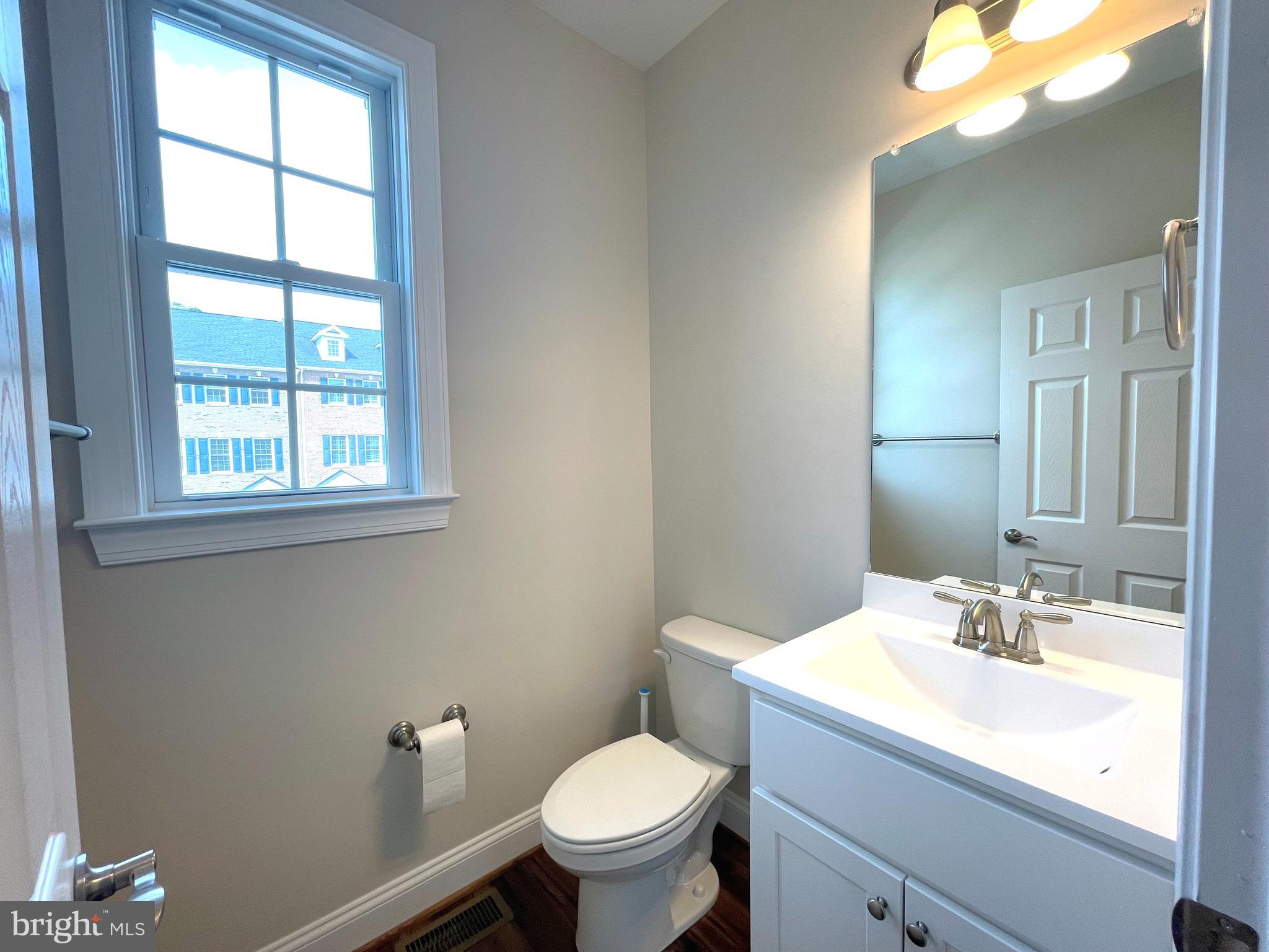 AGRICOPIA - Residential Lease