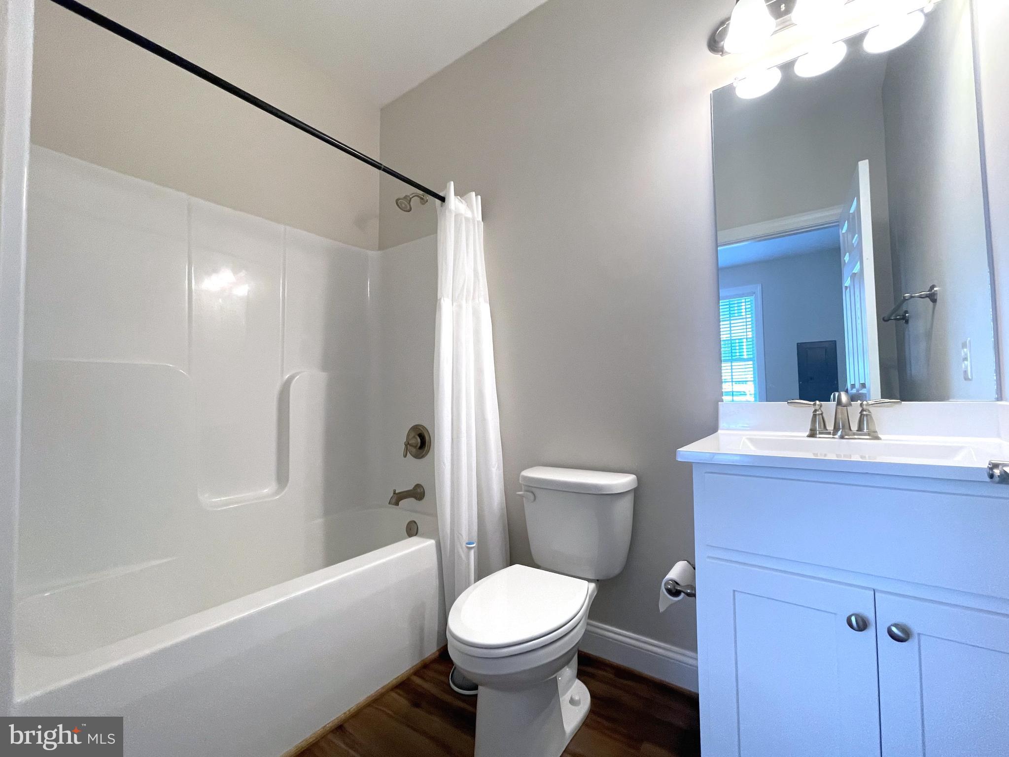 AGRICOPIA - Residential Lease