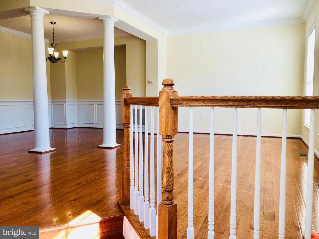 GUNSTON COMMONS - Residential Lease