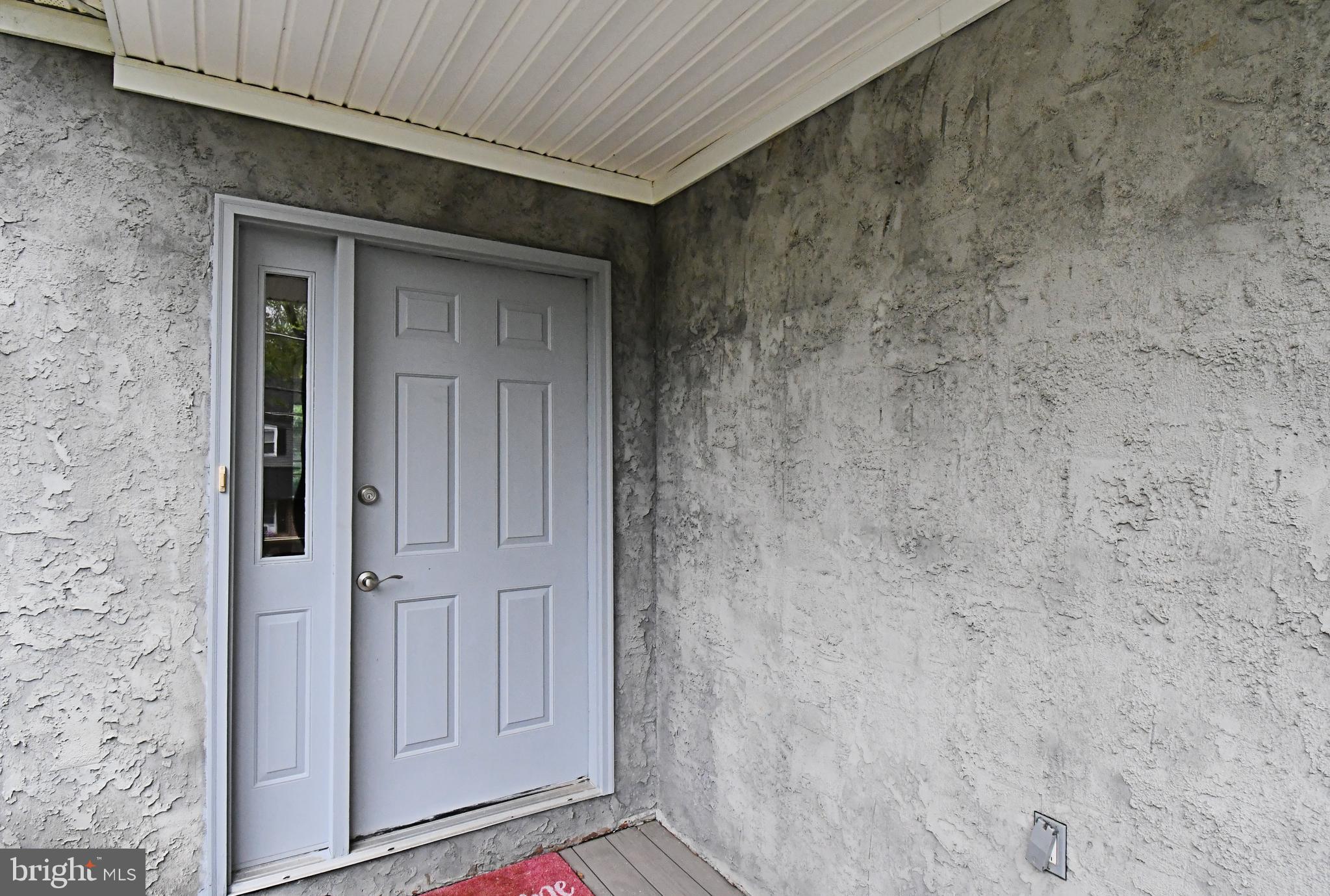 LAUREL WOODS - Residential