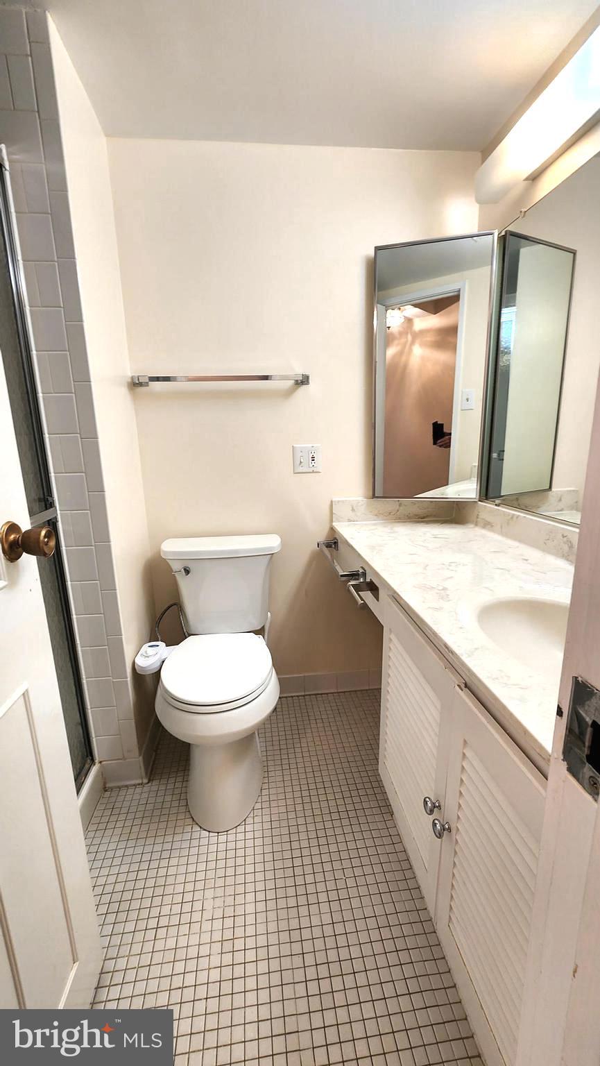 SUMNER VILLAGE - Residential Lease