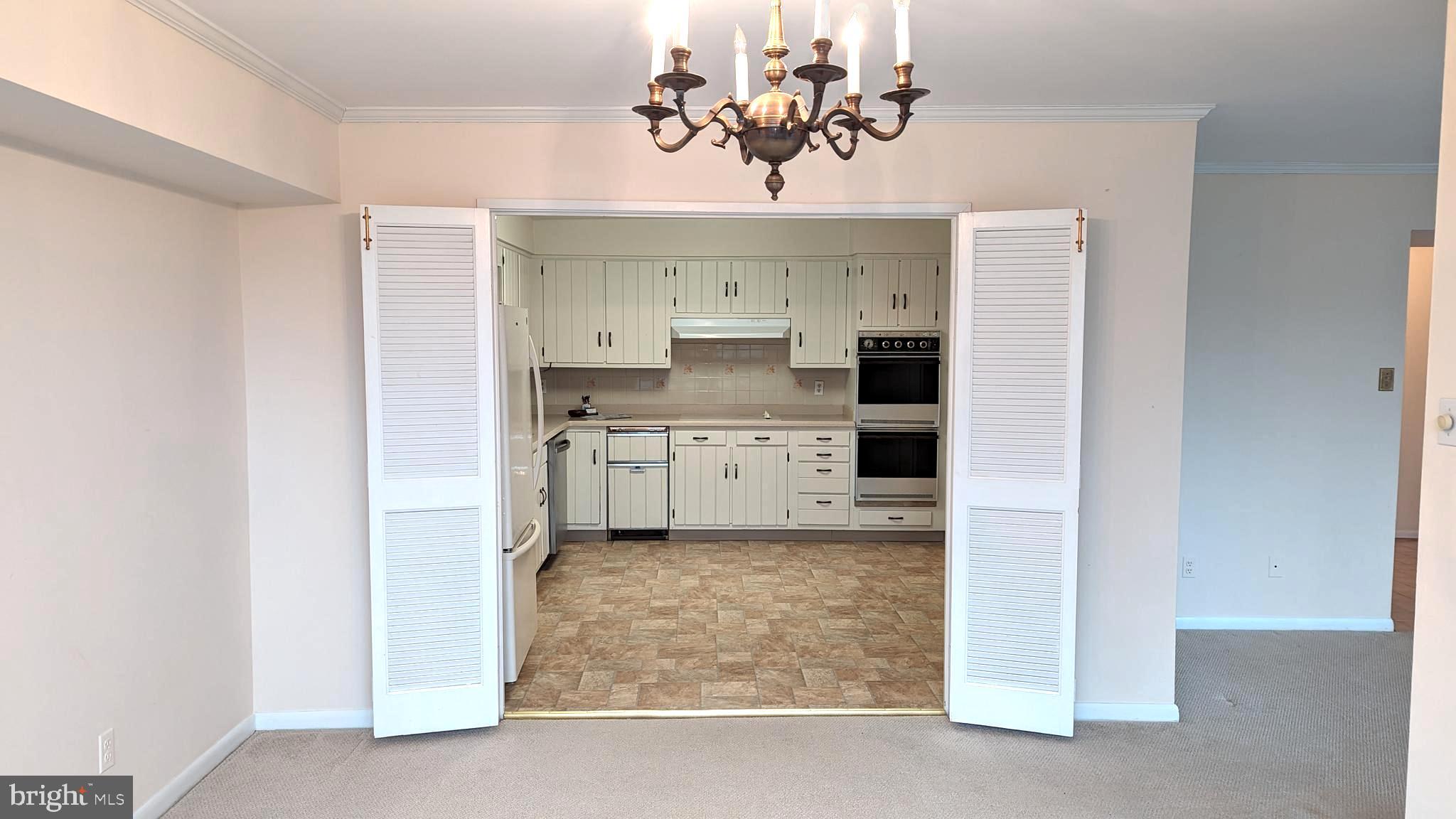 SUMNER VILLAGE - Residential Lease