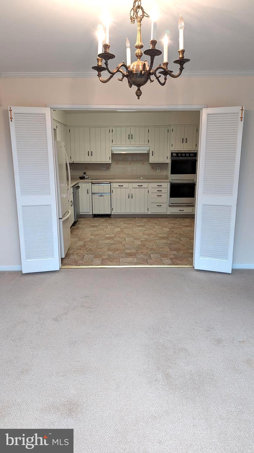 SUMNER VILLAGE - Residential Lease